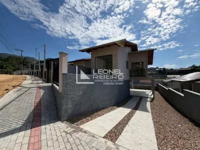Casa com 2 Quartos à venda, 97m² no Dos Estados, Timbó