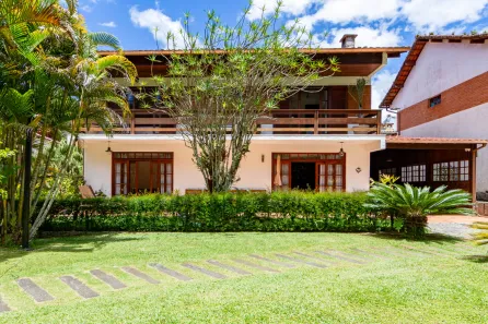 Casa de Condomínio com 4 Quartos à venda, 211m² no Carlos Guinle, Teresópolis
