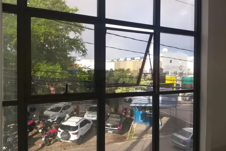 Ponto Comercial para alugar, 240m² no Alecrim, Natal