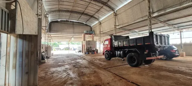 Galpão/Depósito/Armazém para alugar, 900m² no Jardim Roma, Pirassununga