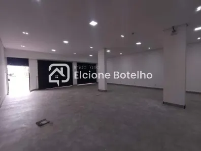 Ponto Comercial para alugar, 130m² no Nossa Senhora Aparecida, Uberlândia