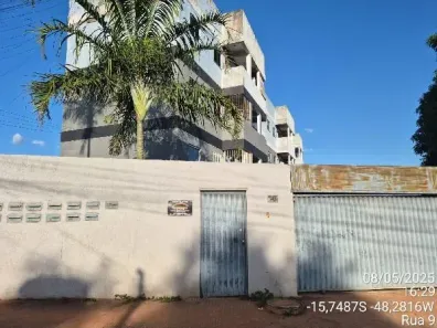 Apartamento com 2 Quartos à venda, 45m² no Parque da Barragem Setor 12, Águas Lindas de Goiás