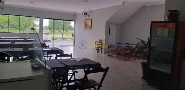 Ponto Comercial para alugar, 264m² no Residencial Mantiqueira, Pindamonhangaba