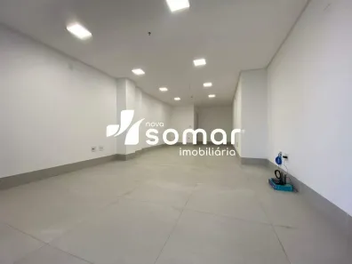 Sala Comercial para alugar, 77m² no Centro, Divinópolis