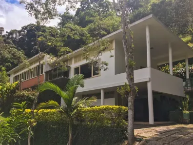 Casa com 5 Quartos à venda, 221m² no Itaipava, Petrópolis