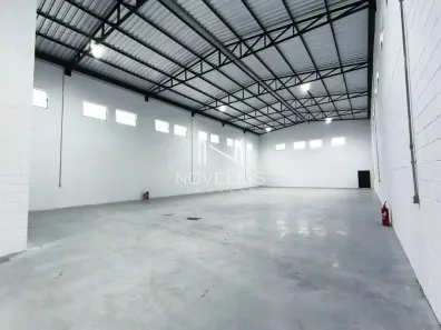 Galpão/Depósito/Armazém com 3 Quartos para alugar, 750m² no Eldorado, São José dos Campos
