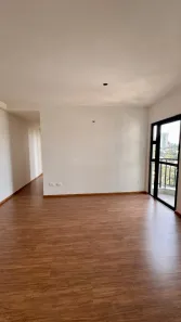 Apartamento com 2 Quartos para alugar, 54m² no Vila Emília, Maringá