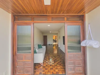 Apartamento com 3 Quartos para alugar, 129m² no Joaquim Távora, Fortaleza