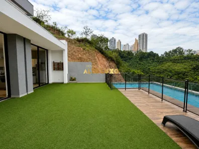 Casa de Condomínio com 4 Quartos à venda, 350m² no Vila Castela, Nova Lima