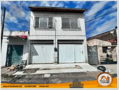 Casa com 3 Quartos para venda ou aluguel, 200m² no Serrinha, Fortaleza