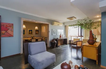 Apartamento com 3 Quartos à venda, 116m² no Moinhos de Vento, Porto Alegre