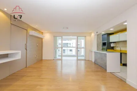 Apartamento com 3 Quartos para alugar, 105m² no São Lourenço, Curitiba
