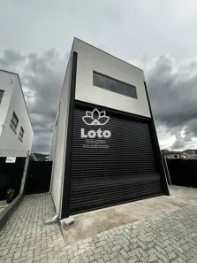 Galpão/Depósito/Armazém para alugar, 220m² no Fazenda Rodeio, Mogi das Cruzes