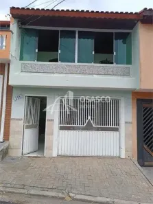 Sobrado com 3 Quartos à venda, 200m² no Cidade das Flores, Osasco