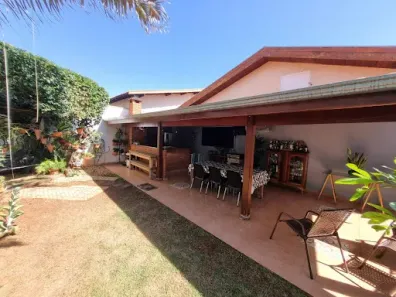 Casa com 3 Quartos à venda, 200m² no Vila Brasil, Santa Bárbara D'Oeste