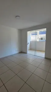 Apartamento com 2 Quartos para alugar, 70m² no Parque das Palmeiras, Angra dos Reis