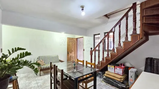 Casa com 3 Quartos à venda, 240m² no Santo Antônio, Osasco
