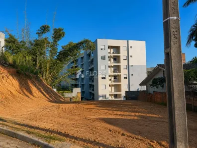 Lote/Terreno à venda, 360m² no Forquilhinha, São José