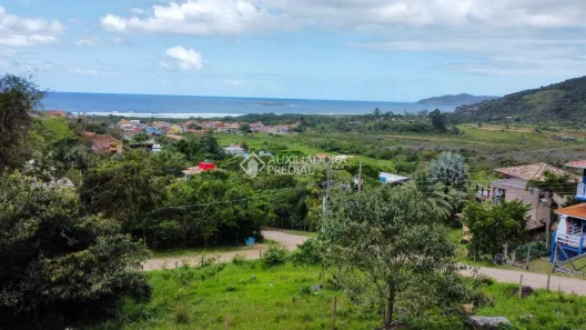 Lote/Terreno à venda, 593m² no Siriú, Garopaba