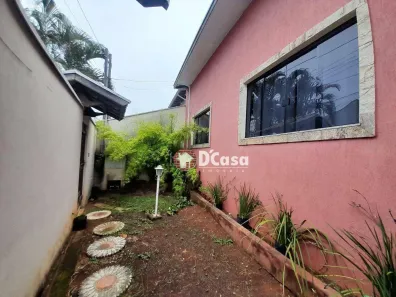 Casa com 3 Quartos para alugar, 200m² no Morada dos Nobres, Taubaté