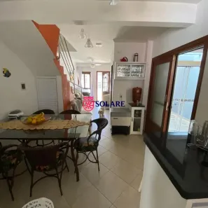 Sobrado com 3 Quartos à venda, 90m² no , Bombinhas