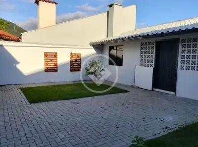 Apartamento com 3 Quartos à venda, 360m² no Itacorubi, Florianópolis
