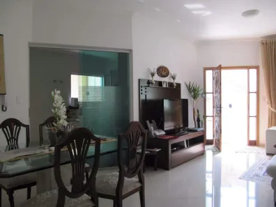Sobrado com 4 Quartos à venda, 300m² no Nova Petrópolis, São Bernardo do Campo