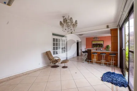Casa com 4 Quartos à venda, 195m² no São Francisco, Niterói