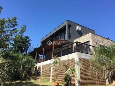 Casa com 3 Quartos à venda, 231m² no , 
