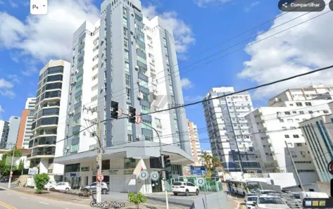 Apartamento com 3 Quartos para alugar, 115m² no Centro, Florianópolis