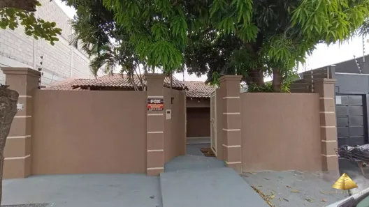 Casa com 4 Quartos à venda, 230m² no Alvorada, Cuiabá