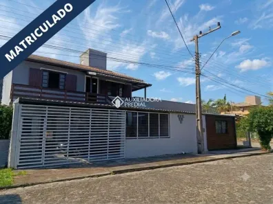 Casa com 5 Quartos à venda, 180m² no Centro, Garopaba