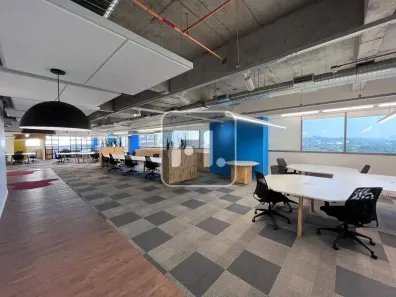 Sala Comercial para alugar, 1340m² no Vila Cordeiro, São Paulo