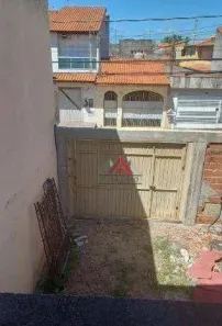 Sobrado com 3 Quartos à venda, 140m² no Parque Maria Helena, Suzano