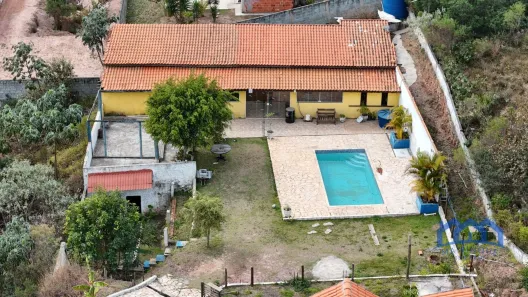 Fazenda/Sítio com 4 Quartos à venda, 1000m² no , Mairinque