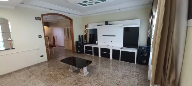 Sobrado com 4 Quartos à venda, 257m² no Jardim Stella, Santo André