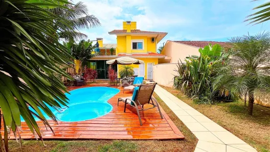 Sobrado com 4 Quartos à venda, 225m² no , Guaratuba