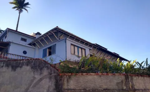 Casa com 4 Quartos à venda, 292m² no Mosela, Petrópolis