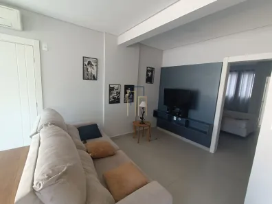 Apartamento com 2 Quartos para alugar, 83m² no Balneário Pereque, Porto Belo