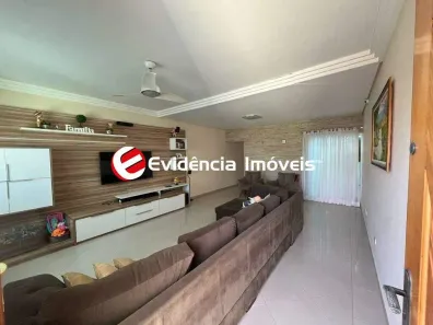 Sobrado com 3 Quartos à venda, 239m² no Vila Scarpelli, Santo André