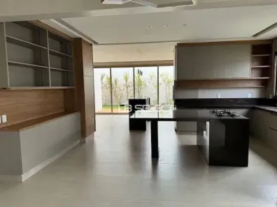 Casa de Condomínio com 4 Quartos à venda, 234m² no Granja Marileusa, Uberlândia