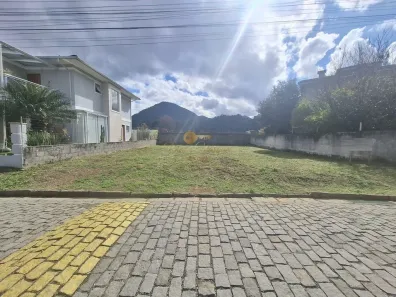 Lote/Terreno à venda, 300m² no Vargem Grande, Teresópolis
