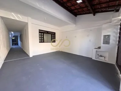 Casa com 3 Quartos para venda ou aluguel, 160m² no Canto do Forte, Praia Grande