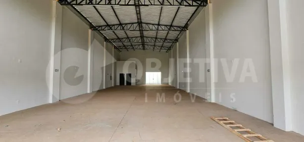 Galpão/Depósito/Armazém para alugar, 250m² no Alto Umuarama, Uberlândia