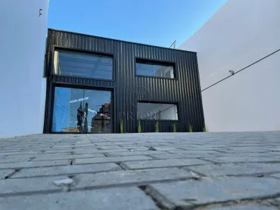 Galpão/Depósito/Armazém para alugar, 310m² no São João, Porto Alegre