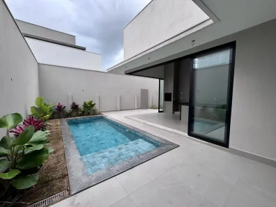 Casa de Condomínio com 3 Quartos à venda, 225m² no Morada da Colina, Uberlândia