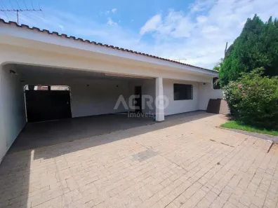 Casa com 3 Quartos à venda, 226m² no Jardim Eugênia, Bauru