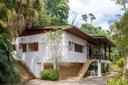Casa com 5 Quartos à venda, 300m² no Nogueira, Petrópolis