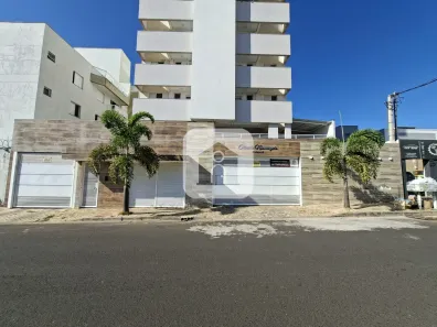 Apartamento com 2 Quartos para alugar, 54m² no Tubalina, Uberlândia