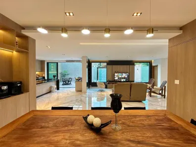 Casa com 4 Quartos à venda, 192m² no Canto do Forte, Praia Grande